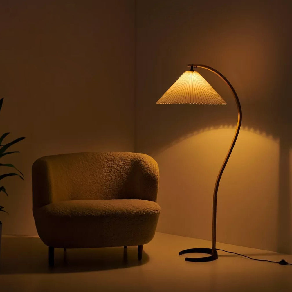 Radilum Caprani Floor Lamp Beech Wood and Linen