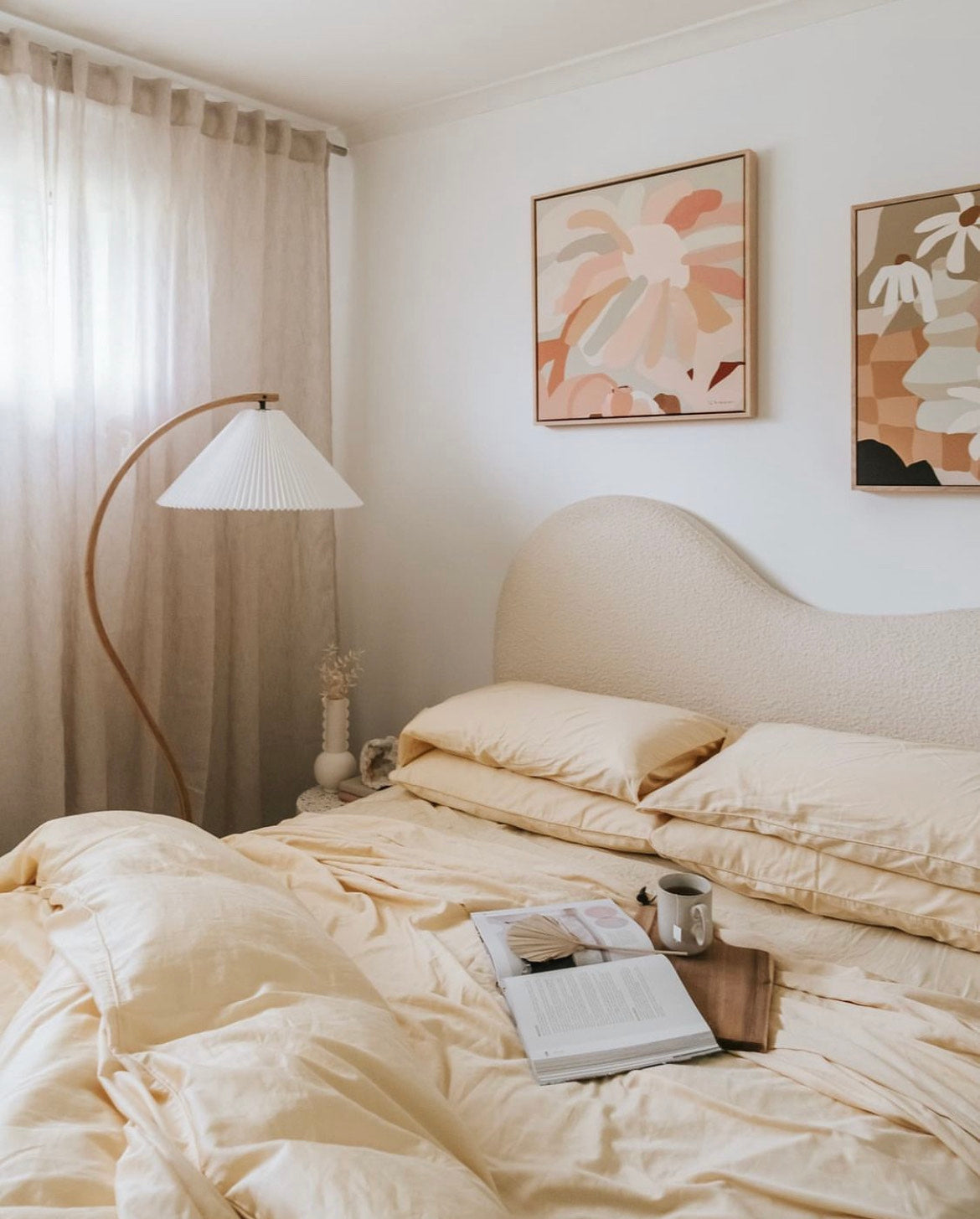 Radilum Caprani Floor Lamp Beech Wood and Linen