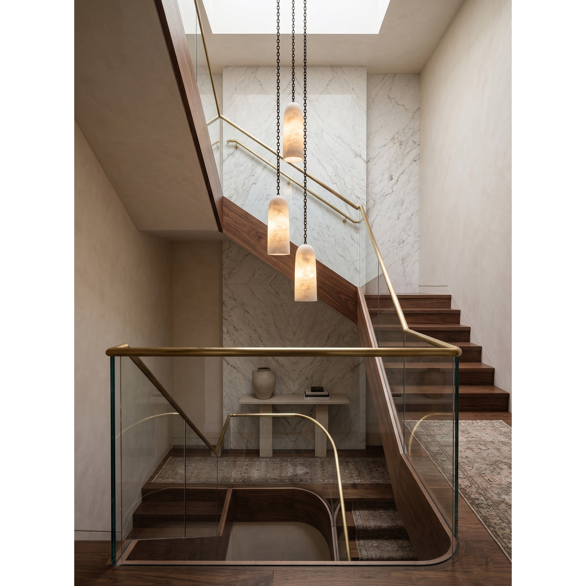 Radilum Figure Spanish Chain Alabaster Chandelier