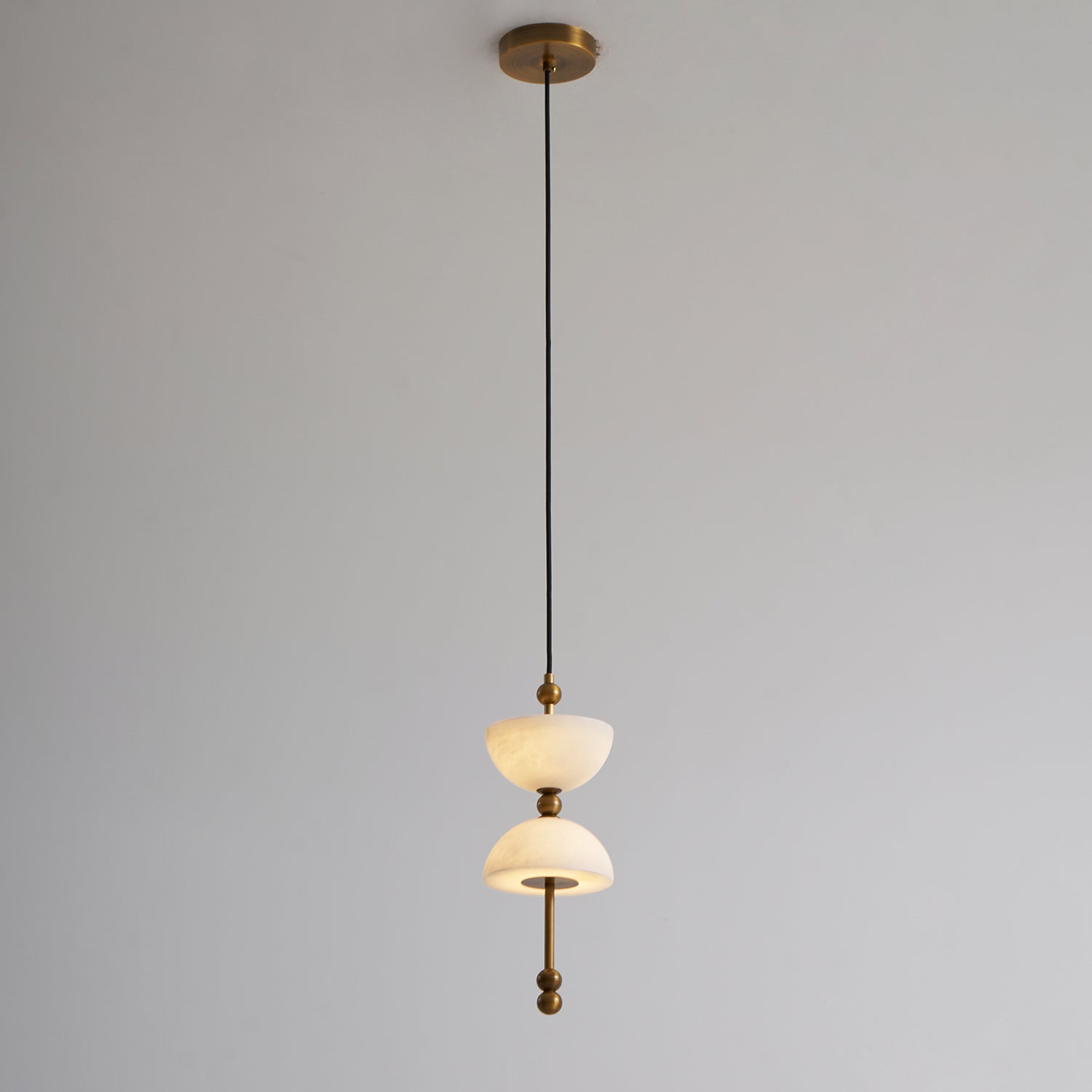 Radilum Lyra Alabaster Pendant Lamp Integrated LED Brass Shade