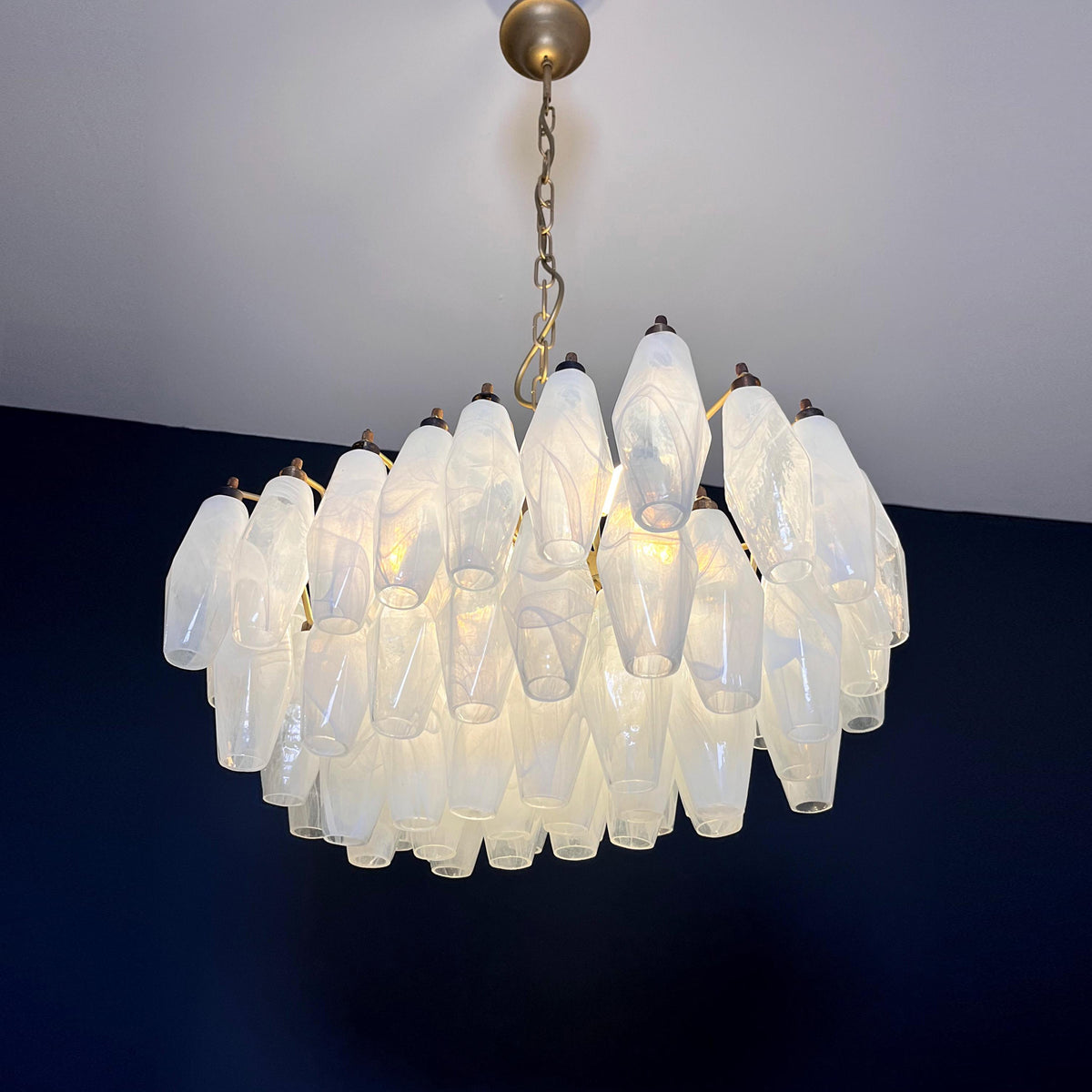 Radilum Poliedri Murano Alabaster Chandelier