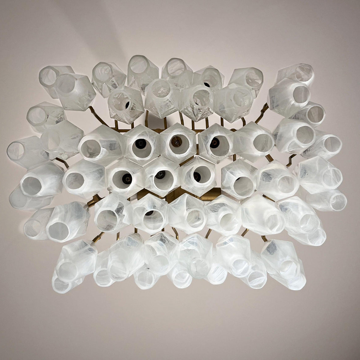 Radilum Poliedri Murano Alabaster Chandelier