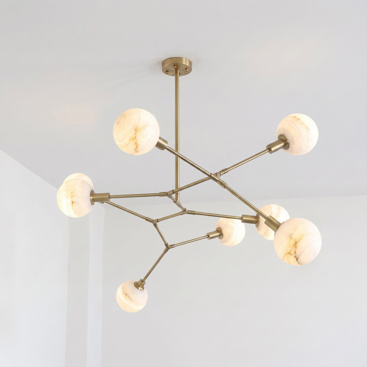 Radilum Armature Alabaster Chandelier