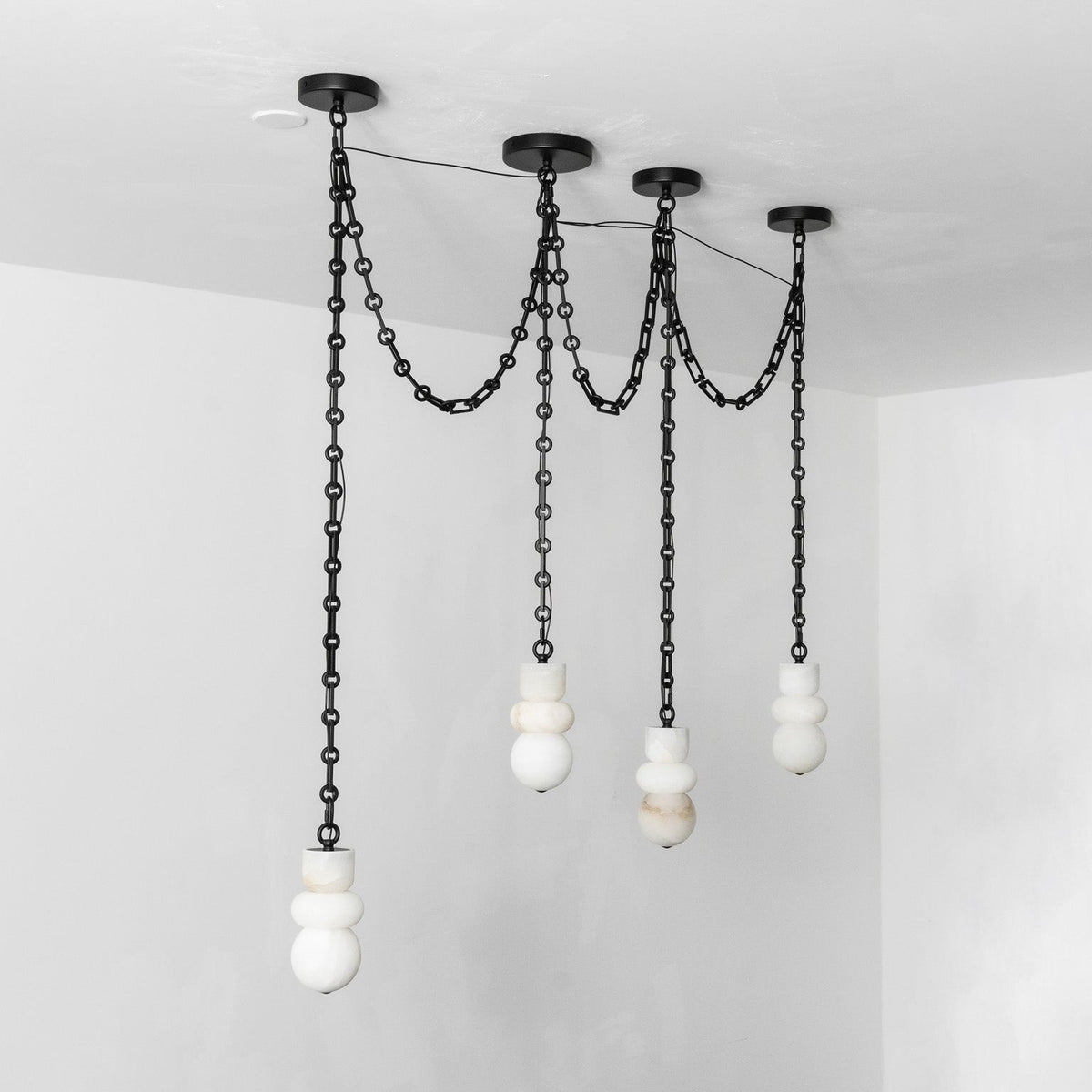 Radilum Orba Chain Alabaster Chandelier