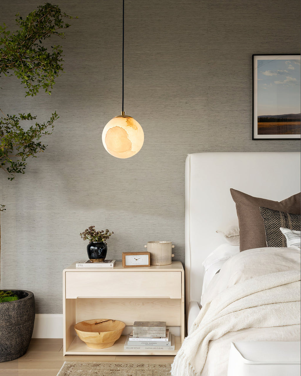Radilum Savina Alabaster Pendant Light Hand-Cut Stone Sphere
